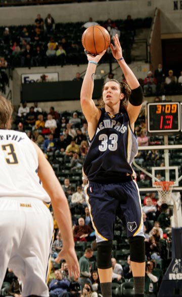 篮球渊源深 篮球渊源深