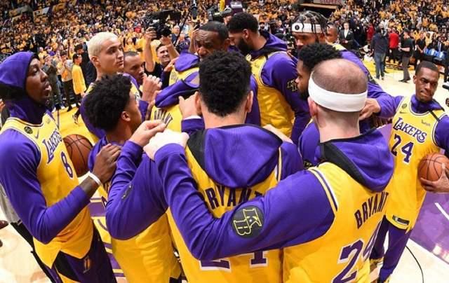 阵容深度 阵容深度